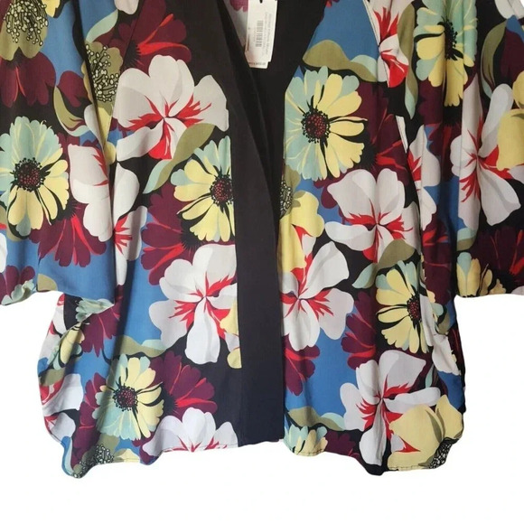 NWT $450 Smythe Viscose Blocked Kimono Floral Blouse Top Size XS with Black Trim - Picture 8 of 11